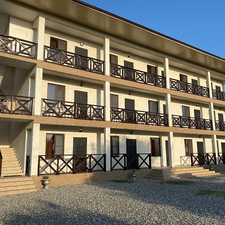Guest House Dana Пицунда Екстериор снимка